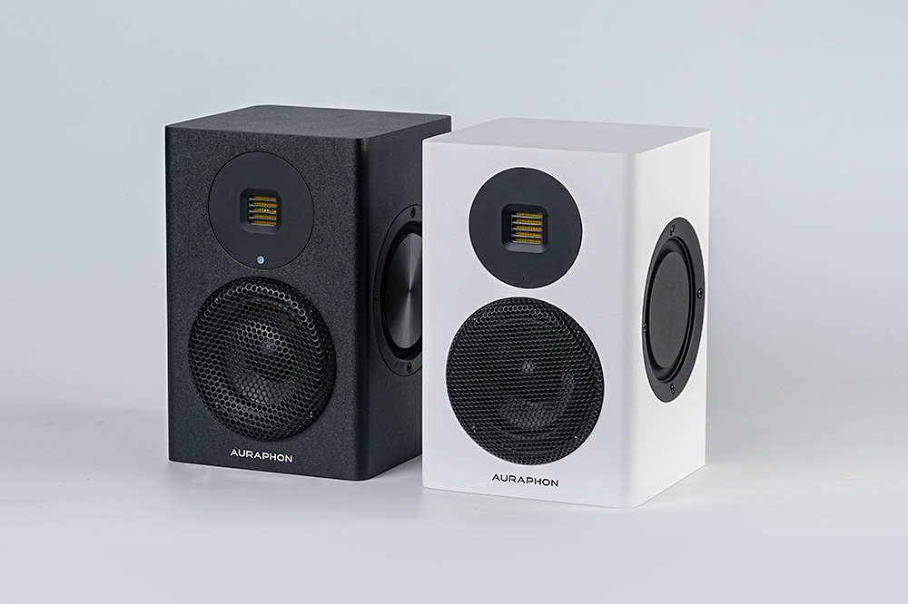 MASSIVE 3｜コンパクトでも明瞭なベース